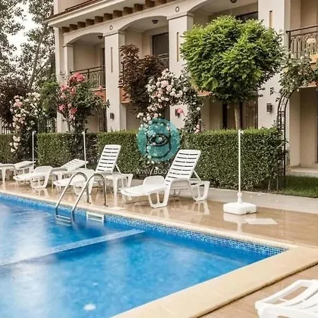 U Dacha - Premium Apartment Sunny Beach